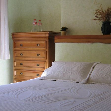 Hotel Rural El Museo Cedillo de la Torre Buitenkant foto